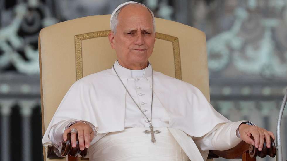 epa13286567 Pope Leo XIV looks on as he leads the weekly general audience at St. Peter's Basilica, in Vatican City, 07 October 2026.  EPA/GIUSEPPE LAMI