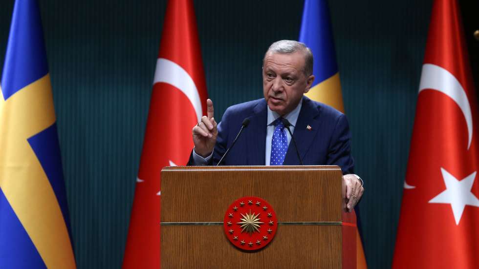 epa10294199 Turkish President Recep Tayyip Erdogan attends a press conference with Swedish prime minister after their meeting at the Presidential Palace in Ankara, Turkey, 08 November 2022. Kristersson is in Turkey to hold talks about the NATO membership status of Sweden.  EPA/NECATI SAVAS