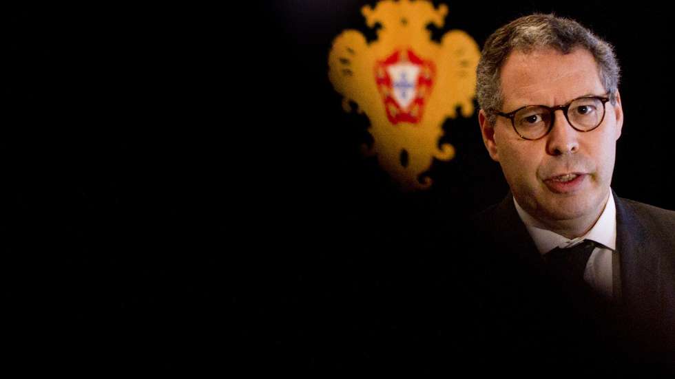 "É a primeira iniciativa de prevenção da corrupção envolvendo as matérias da área da Defesa que é feita a nível da União Europeia" sublinha José Mouraz Lopes