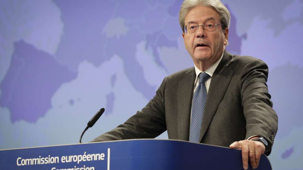 epa10464626 European Commissioner for Economy Paolo Gentiloni addresses a press conference to present the European Commission 2023 Winter Economic Forecast in Brussels, Belgium, 13 February 2023. The EU Commission announced the Union's economy is set to avoid recession, but headwinds persist.  EPA/OLIVIER HOSLET