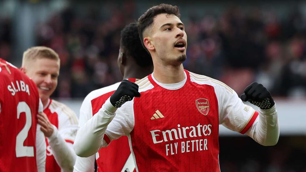 epa11092146 Arsenal’s Gabriel Martinelli celebrates the 5-0 lead during the English Premier League soccer match between Arsenal FC and Crystal Palace FC at the Emirates Stadium in London, Britain, 20 January 2024.  EPA/ANDY RAIN EDITORIAL USE ONLY. No use with unauthorized audio, video, data, fixture lists, club/league logos, 'live' services or NFTs. Online in-match use limited to 120 images, no video emulation. No use in betting, games or single club/league/player publications.