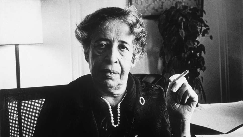 Outros filósofos e pensadores em destaque incluem Hannah Arendt e Tácito, que inspiram a conferência com o tema O conto do vigário: — questões de propaganda, no dia 29 de janeiro de 2026