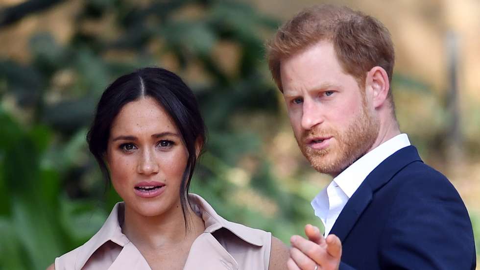 epa08395995 (FILE) Britain&#039;s Prince Harry, Duke of Sussex (R) and his wife Meghan, Duchess of Sussex attend a creative industries and business reception at the High Commissioner&#039;s residence in Johannesburg, South Africa, 02 October 2019 (reissued 01 May 2020). According to media reports on 01 May 2020, a judge at London&#039;s High Court ruled against key claims in a lawsuit brought by the Duchess of Sussex against The Mail on Sunday. The Duchess of Sussex is suing Associated Newspapers, the British tabloid&#039;s parent company, over privacy infringement and copyright breach after the Mail on Sunday published a private letter she sent to her father, Thomas Markle, berfore her wedding to Prince Harry.  EPA/FACUNDO ARRIZABALAGA *** Local Caption *** 55752202