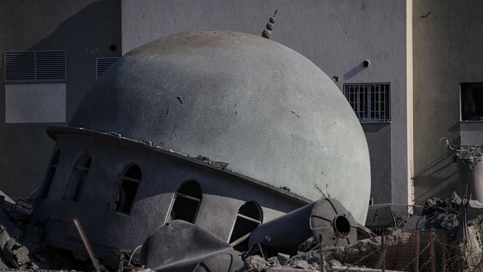 Mais de 11.000 mortos e quase 27.500 feridos na Faixa de Gaza