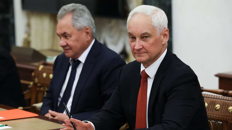 epa12398125 Russian Security Council Secretary Sergei Shoigu (L) and Russian Defence Minister Andrei Belousov wait before a meeting of Russian President Vladimir Putin with members of the Security Council at the Kremlin in Moscow, Russia, 22 September 2025.  EPA/ALEXANDER KAZAKOV/KREMLIN / POOL MANDATORY CREDIT