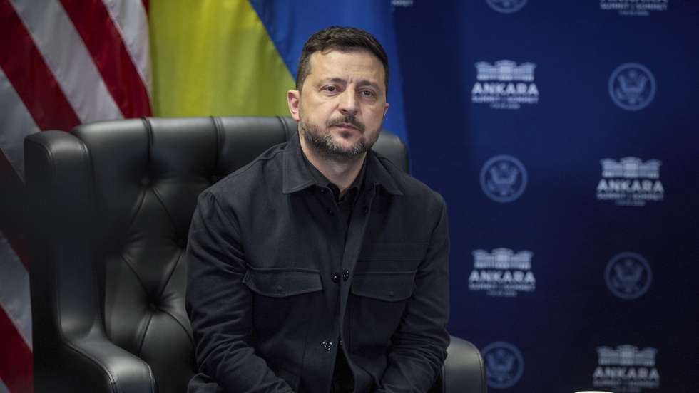 epa13098350 A handout photo made available by the Presidential Press Service shows Ukrainian President Volodymyr Zelensky attending a meeting with US President Donald Trump (not pictured) on the sidelines of the 2026 NATO Summit in Ankara, Turkey, 08 July 2026. The NATO Summit takes place from 07-08 July.  EPA/PRESIDENTIAL PRESS SERVICE HANDOUT  HANDOUT EDITORIAL USE ONLY/NO SALES