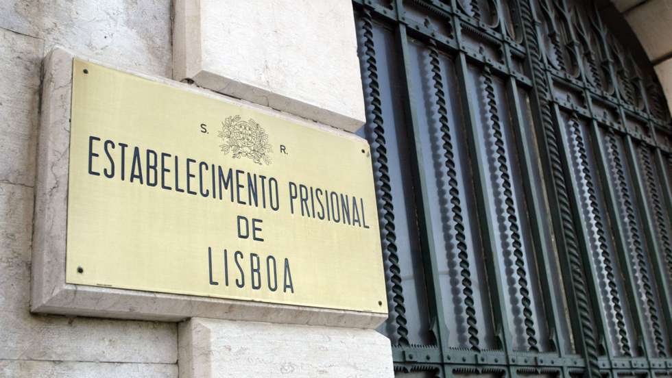 As medidas europeias de contenção da pandemia incluíram uma estabilização ou decréscimo da população prisional aplicada na maior parte dos países