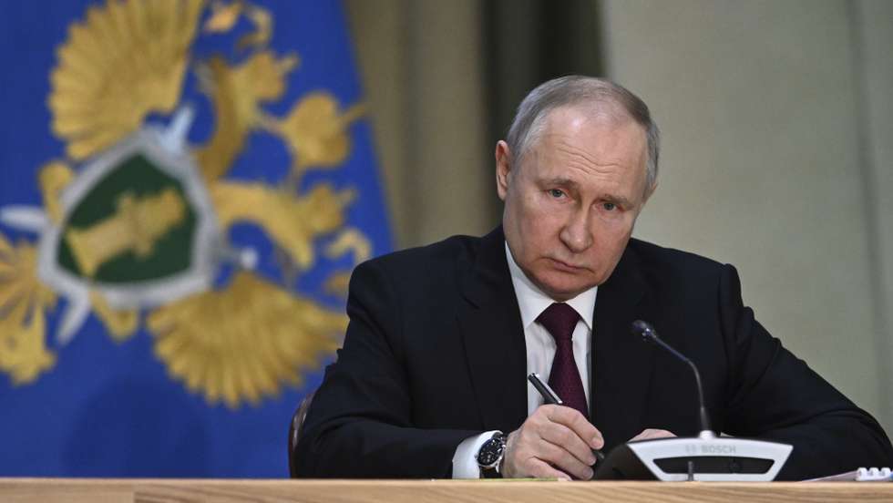 epa10524087 Russian President Vladimir Putin attends an expanded meeting of the Prosecutor General's Office board in Moscow, Russia, 15 March 2023. The Prosecutor General's Office of Russia for a year achieved a ban on the activities of 17 foreign non-governmental organizations, another 23 such NGOs were recognized as undesirable in the Russian Federation, said the head of the supervisory agency Igor Krasnov.  EPA/PAVEL BEDNYAKOV/SPUTNIK/KREMLIN POOL MANDATORY CREDIT
