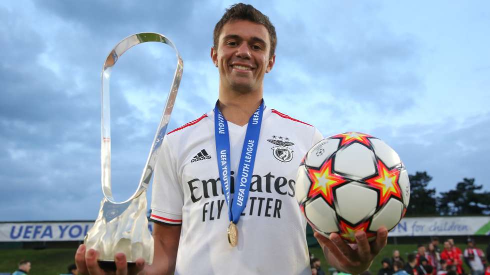 Henrique Araújo foi a grande figura da final da Youth League frente ao RB Salzburgo depois de ter sido chamado à última hora