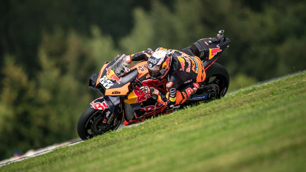 Miguel Oliveira começou fim de semana de regresso ao Red Bull Ring com 13.º tempo, sofrendo depois uma queda na segunda sessão dos treinos livres