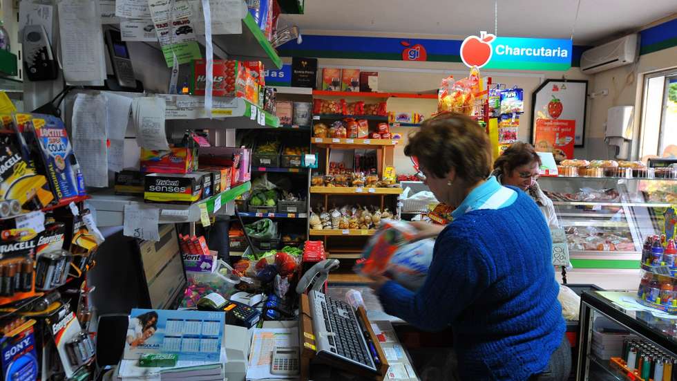 Em Portugal, o indicador recuou 4,9% face a novembro de 2019 e 3,3% na comparação com outubro.