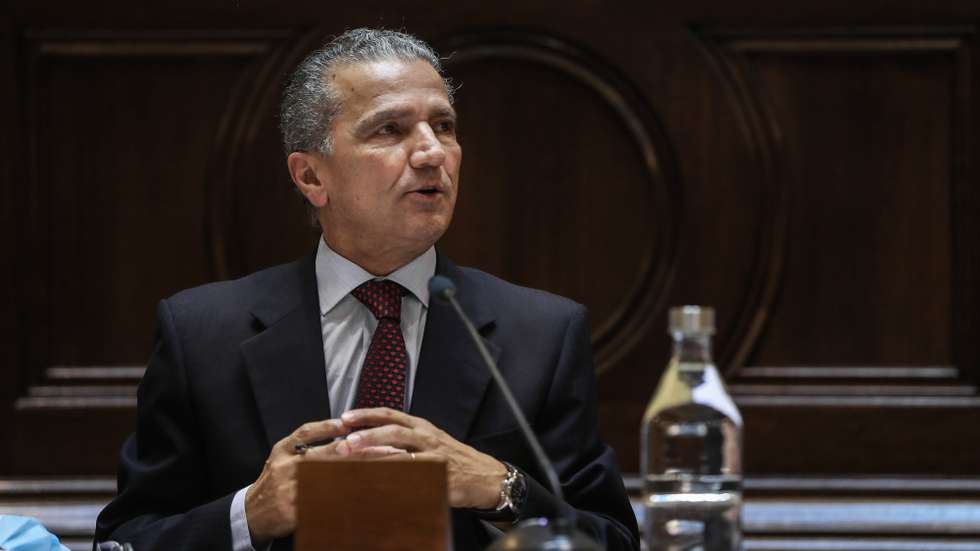 O presidente do Tribunal de Contas, José Tavares, durante a sua audição na Comissão eventual de Inquérito Parlamentar às perdas registadas pelo Novo Banco e imputadas ao Fundo de Resolução, na Assembleia da República, em Lisboa, 12 de maio de 2021. MÁRIO CRUZ/LUSA