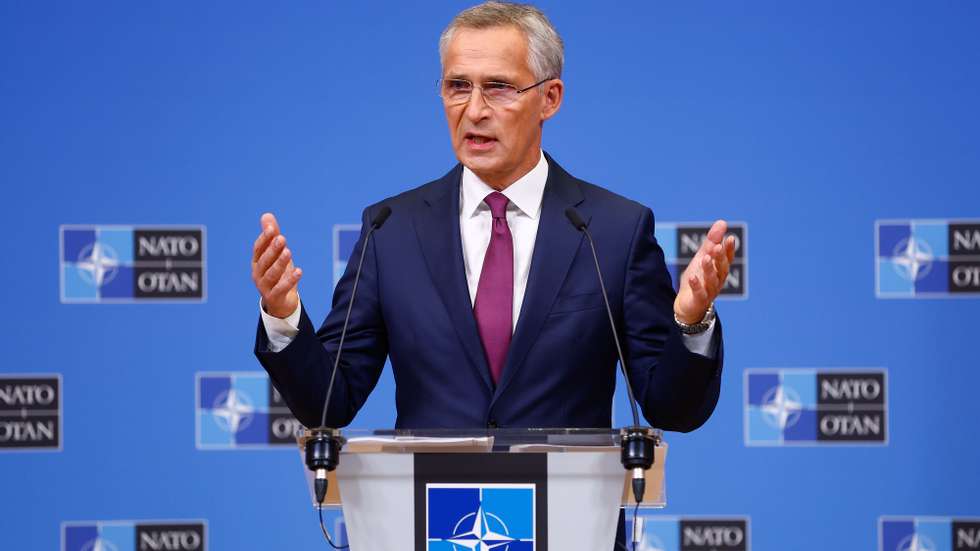 epa10240957 NATO Secretary General Jens Stoltenberg gives a press conference at the end of the second day of a NATO Council Defense Ministers at the Alliance headquarters in Brussels, Belgium, 13 October 2022.  EPA/STEPHANIE LECOCQ