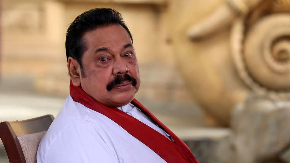 epa09935603 (FILE) - Sri Lanka's newly elected Prime Minister Mahinda Rajapaksa, during the swearing-in ceremony at sacred Kelaniya Buddhist Temple in Colombo, Sri Lanka, 09 August 2020 (reissued 09 May 2022). Sri Lanka's Prime Minister Mahinda Rajapaksa on 09 May 2022 sent his letter of resignation to the President, the prime minister's spokesperson confirmed.  *** Local Caption *** 56263432  EPA/CHAMILA KARUNARATHNE *** Local Caption *** 56263432