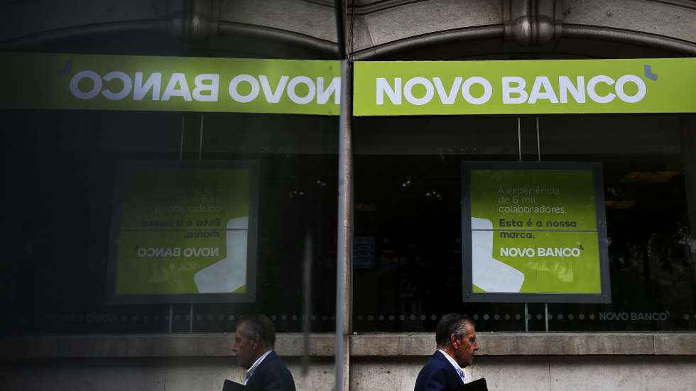Após a resolução do BES, a 4 de agosto de 2014, cerca de 8.000 clientes emigrantes do banco vieram reclamar 728 milhões de euros