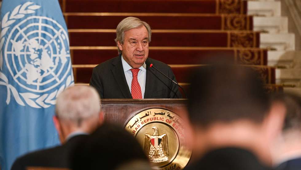 epa10927498 United Nations (UN) Secretary-General Antonio Guterres attends a joint press conference with Egypt's Foreign Minister Shoukry after their meeting in Cairo, Egypt, 19 October 2023. Guterres is in Egypt on an official visit.  EPA/MOHAMED HOSSAM