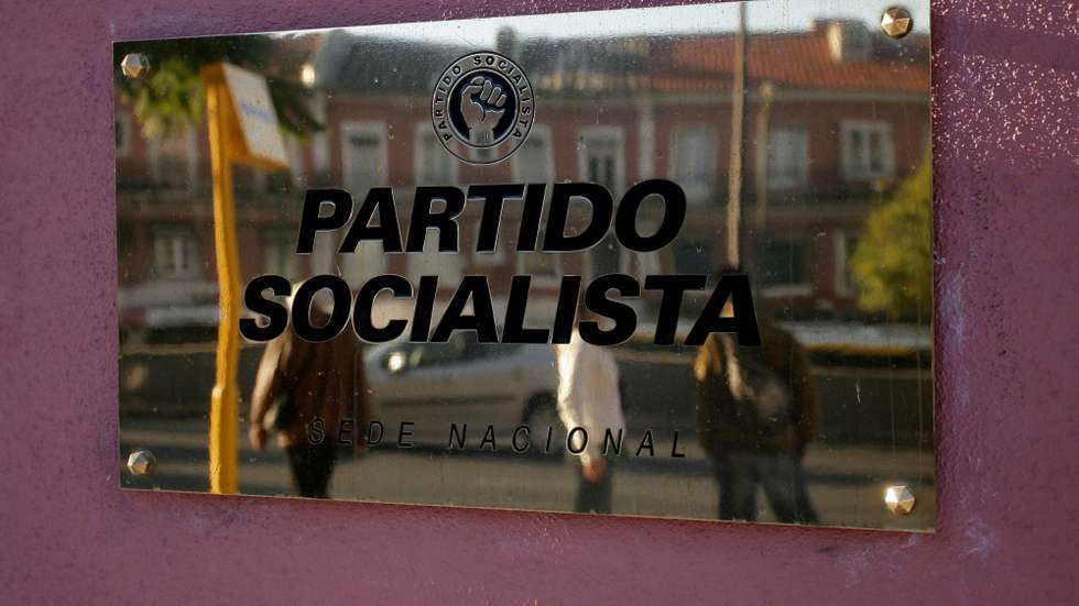 Este projeto de lei foi apresentado em conferência de imprensa pela líder parlamentar do PS, Ana Catarina Mendes