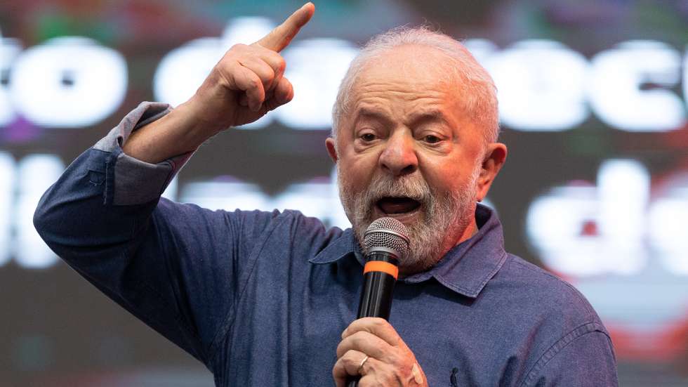 epa10367608 The President-elect of Brazil, Luiz Inacio Lula da Silva, delivers a speech during the celebration of Christmas for Waste Pickers and the Street Population, in Sao Paulo, Brazil, 15 December 2022. Lula ratified on 15 December the marked social accent that his government will have and assured in front of hundreds of garbage collectors that the poor 'will recover the right to have rights.'  EPA/Isaac Fontana