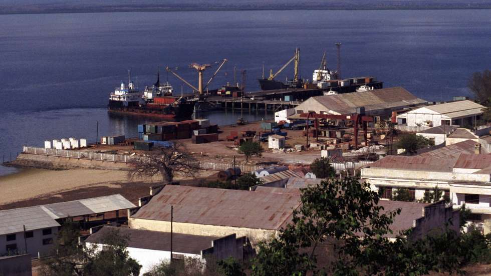 Todos os 77 novos casos positivos do novo coronavírus registados resultaram de transmissão local