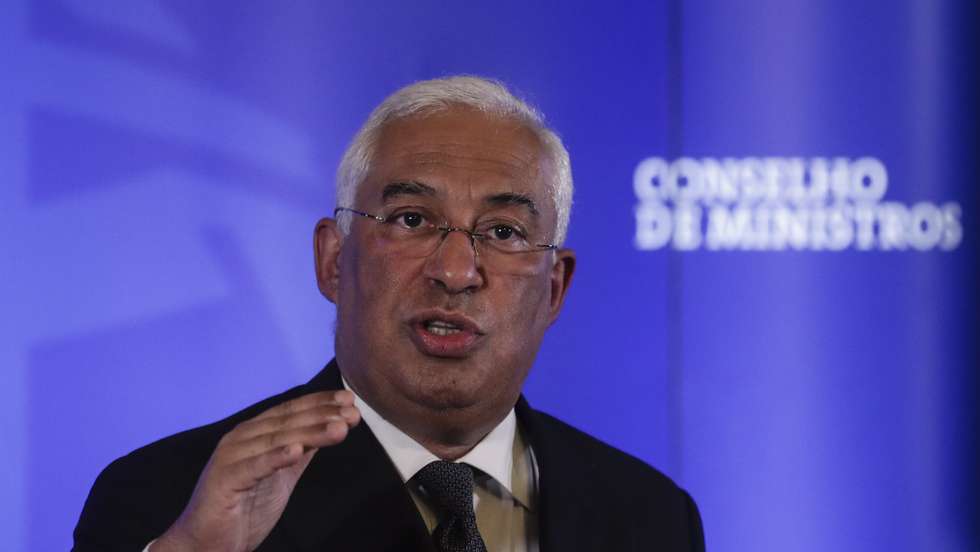 O primeiro-ministro, António Costa, apresenta em conferência de imprensa as conclusões da reunião de Conselho de Ministros,  realizada no Palácio da Ajuda em Lisboa, 12 de novembro de 2020. TIAGO PETINGA/LUSA
