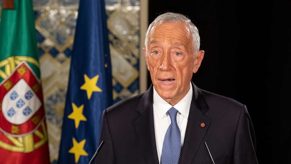 O Presidente da República, Marcelo Rebelo de Sousa, durante a comunicação ao país a partir do Palácio de Belém, em que anunciou a renovação do estado de emergência até 08 de dezembro como forma de combate à covid-19, Lisboa, 20 de novembro de 2020. RUI OCHÔA/PRESIDÊNCIA DA REPÚBLICA/LUSA