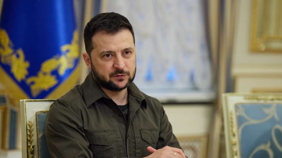 epa09930107 A handout photo made available by the Ukrainian Presidential Press Service shows Ukrainian President Volodymyr Zelensky during a meeting with Foreign Affairs ministers of Estonia, Latvia and Lithuania, in Kyiv (Kiev), Ukraine, 06 May 2022. Foreign Affairs ministers of Estonia, Latvia and Lithuania met the Ukrainian president in Kyiv to discuss the Baltic states' support for Ukraine amid the Russian invasion.  EPA/UKRAINIAN PRESIDENTIAL PRESS SERVICE HANDOUT -- MANDATORY CREDIT: UKRAINIAN PRESIDENTIAL PRESS SERVICE -- HANDOUT EDITORIAL USE ONLY/NO SALES