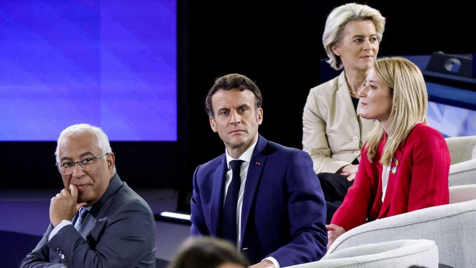 epa09935522 (L-R) Portugese Prime Minister Antonio Costa, French President Emmanuel Macron, European Commission President Ursula von der Leyen and European Parliament President Roberta Metsola attend the closing event of the Conference on the Future of Europe at the European Parliament in Strasbourg, France, 09 May 2022.  EPA/RONALD WITTEK