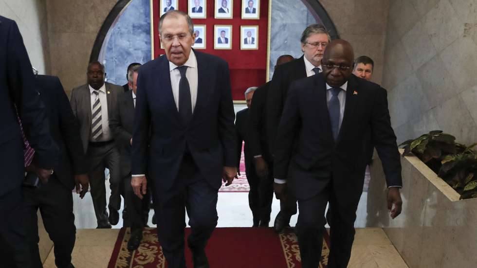 Russia's Foreign Minister Sergei Lavrov (C) is welcomed by Angola's Foreign Affairs Minister Tete Antonio (R) on arrival at the Affairs Minister in Luanda, Angola, 25 January 2023. The Foreign Affairs official's working visit comes at a time when Angola, after taking a neutral stance on the war in Ukraine by abstaining from voting on a United Nations resolution condemning the Russian invasion in March, joined in October the majority of countries that condemned Russia's annexation of Ukrainian territories. AMPE ROGERIO/LUSA