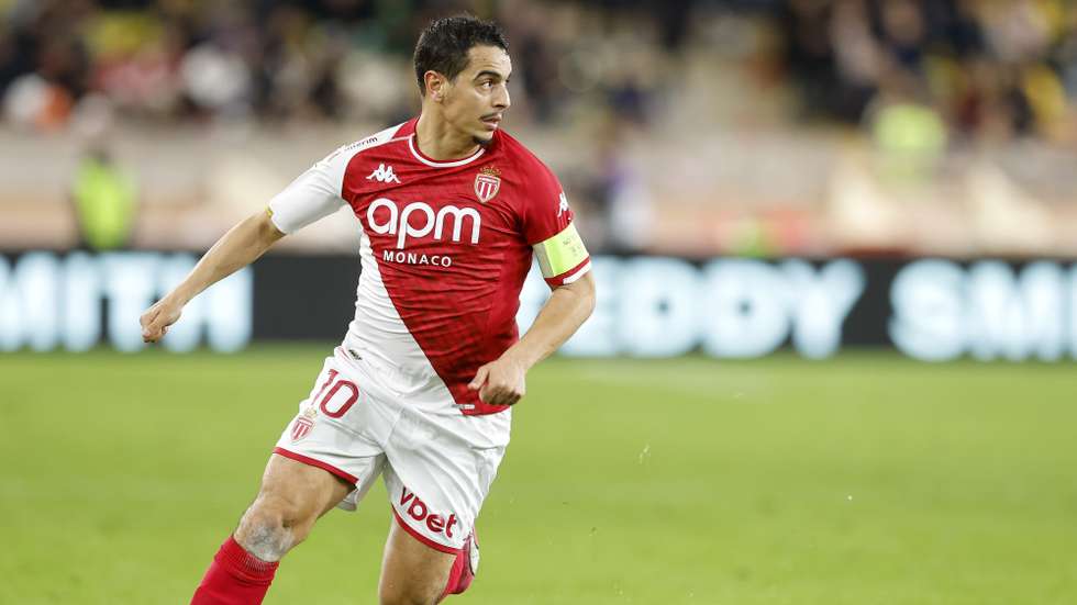 epa11192404 Wissam Ben Yedder of AS Monaco in action during the French Ligue 1 soccer match between AS Monaco and Paris Saint Germain, in Monaco, 01 March 2024.  EPA/SEBASTIEN NOGIER