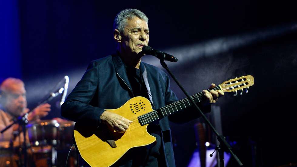 Escritor, compositor e cantor, Francisco Buarque de Holanda, 78 anos, foi o vencedor do Prémio Camões 2019