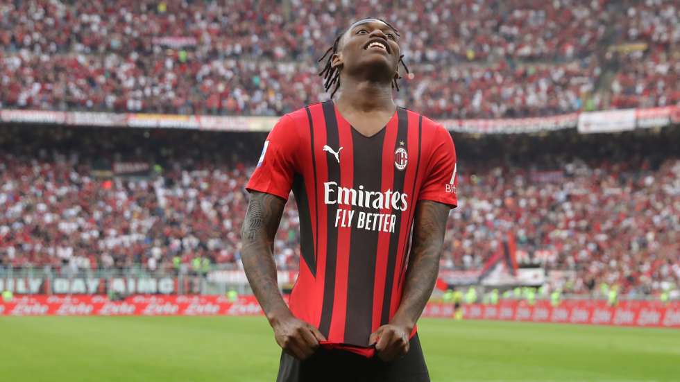 Rafael Leão nem começou bem o jogo mas voltou a marcar frente à Atalanta, levando três golos e três assistências nos últimos cinco jogos