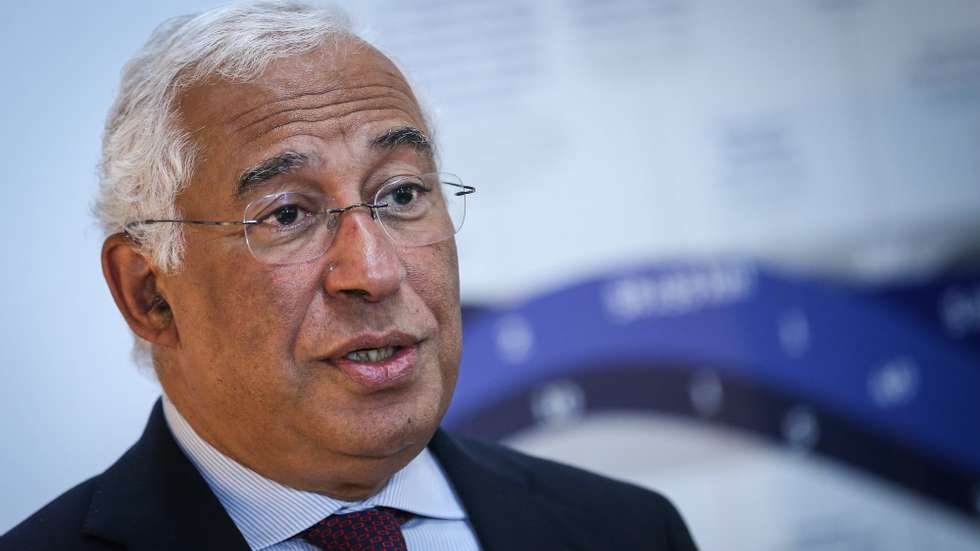 O primeiro-ministro, António Costa, discursa durante a cerimónia de assinatura dos contratos no âmbito do Programa de Apoio à Produção de Hidrogénio Renovável e outros Gases Renováveis do Plano de Recuperação e Resiliência (PRR) em Movimento, em Lisboa, 15 de fevereiro de 2023. RODRIGO ANTUNES/LUSA