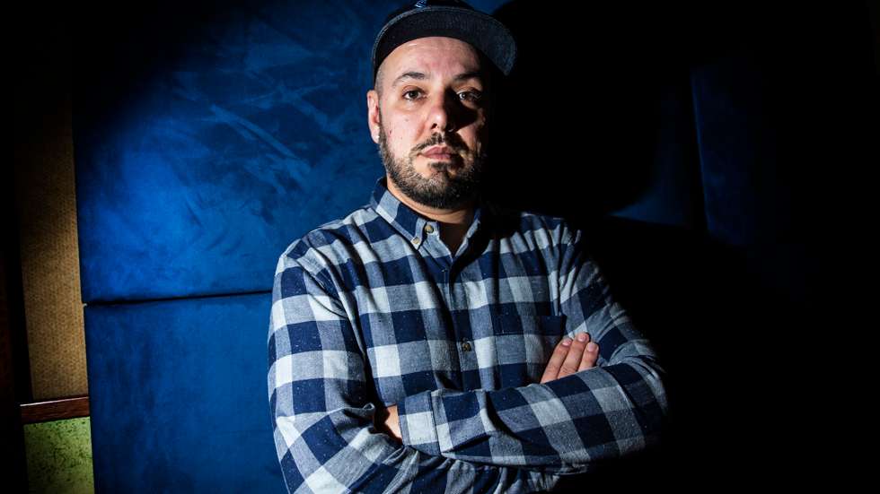 Estreado no final de setembro, “Assim ou Assado” é o formato descontraído com que o rapper Sam The Kid (na foto) e o tradutor e docente universitário Marco Neves se propõem a desmistificar preconceitos e debater curiosidades em torno da língua portuguesa