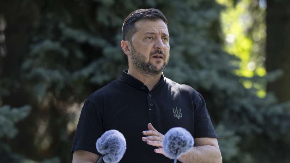 epa12333812 Ukrainian President Volodymyr Zelensky addresses a press conference in Kyiv, Ukraine, 29 August 2025, amid the ongoing Russian invasion.  EPA/STRINGER