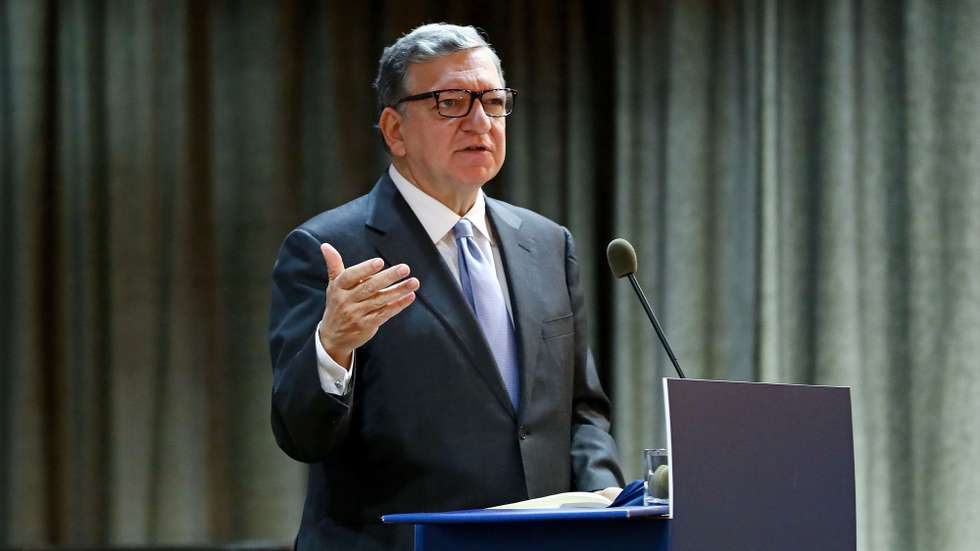 O diretor do Centro de Estudos Europeus, José Manuel Durão Barroso, intervém na conferência “Presidência do Conselho da União Europeia 2021”, na Universidade Católica, em Lisboa, 23 de novembro de 2020. Portugal assumirá a Presidência do Conselho da União Europeia no primeiro semestre de 2021, sucedendo à Alemanha. ANTÓNIO PEDRO SANTOS/LUSA