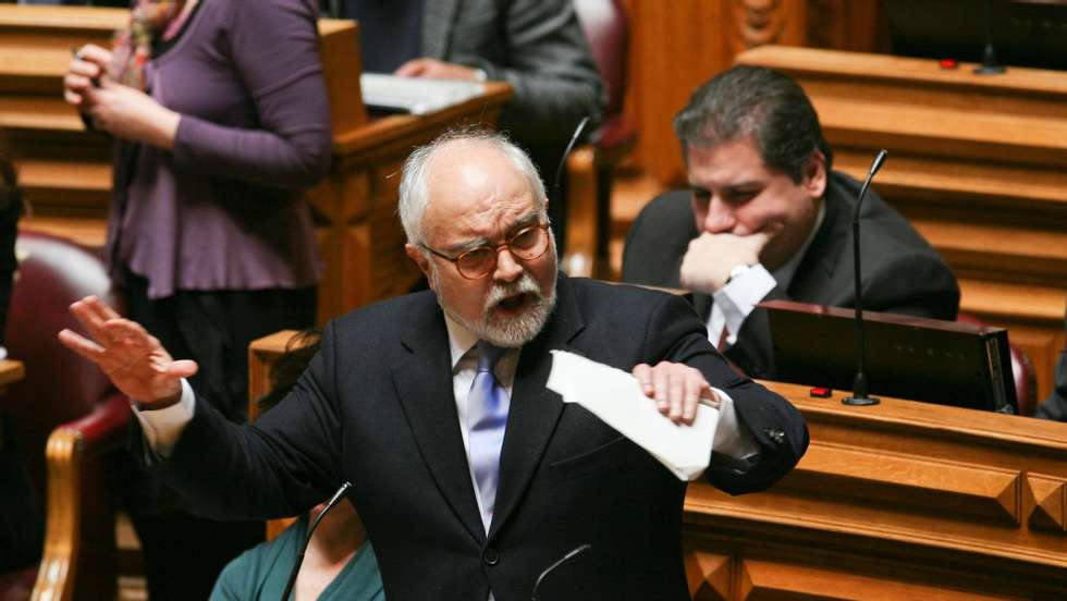 José Magalhães, deputado socialista, falava no debate potestativo agendado pela Iniciativa Liberal (IL)