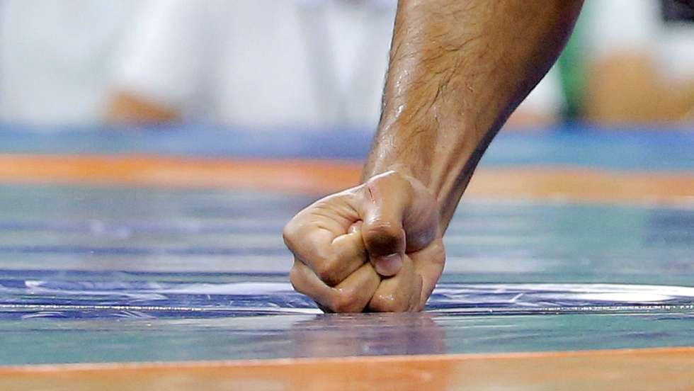 Em causa está, entre outros factos, o exercício de funções por Jorge Fernandes no Judo Clube de Coimbra, que foi alvo de uma queixa por parte da Associação de Judo de Castelo Branco
