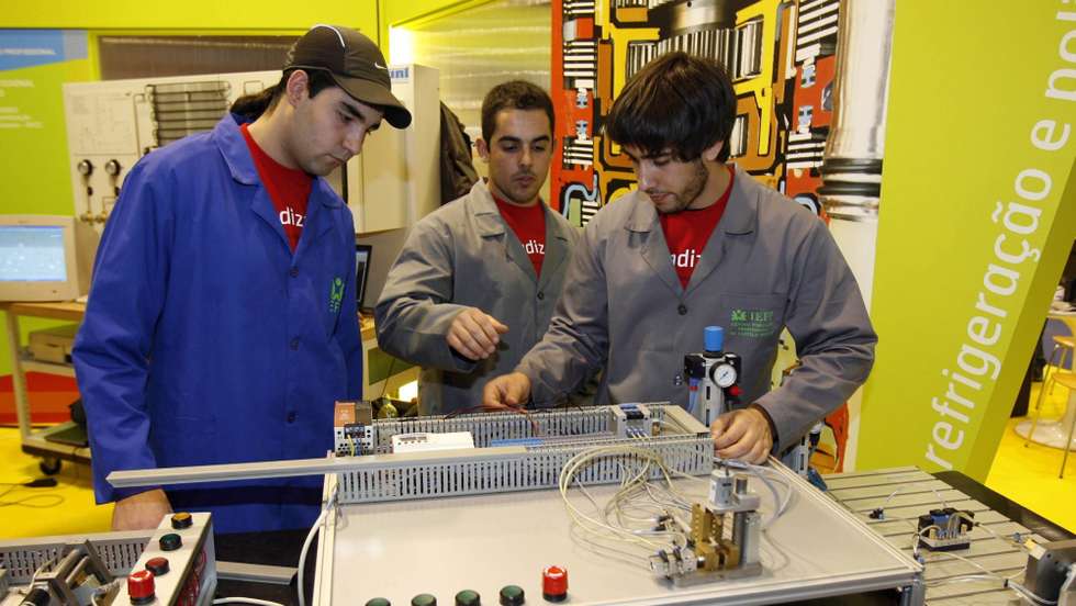 A Futurália é a maior feira de educação, formação e empregabilidade do país, que atrai, durante os próximos três dias, milhares de estudantes de todo o país