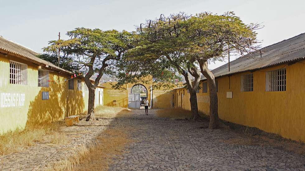 Antigo campo de concentração do Tarrafal, hoje, Museu da Reistência, no Tarrafal, Cabo Verde, 27 de fevereiro de 2020. O ministro da Cultura e Indústrias Criativas de Cabo Verde, Abraão Vicente, garante que a candidatura do Tarrafal a Património da Humanidade da Organização das Nações Unidas para a Educação, a Ciência e a Cultura (UNESCO, na sigla em inglês), avança em março de 2021. (ACOMPANHA TEXTO DO DIA 02 DE MARÇO DE 2020). FERNANDO DE PINA/LUSA