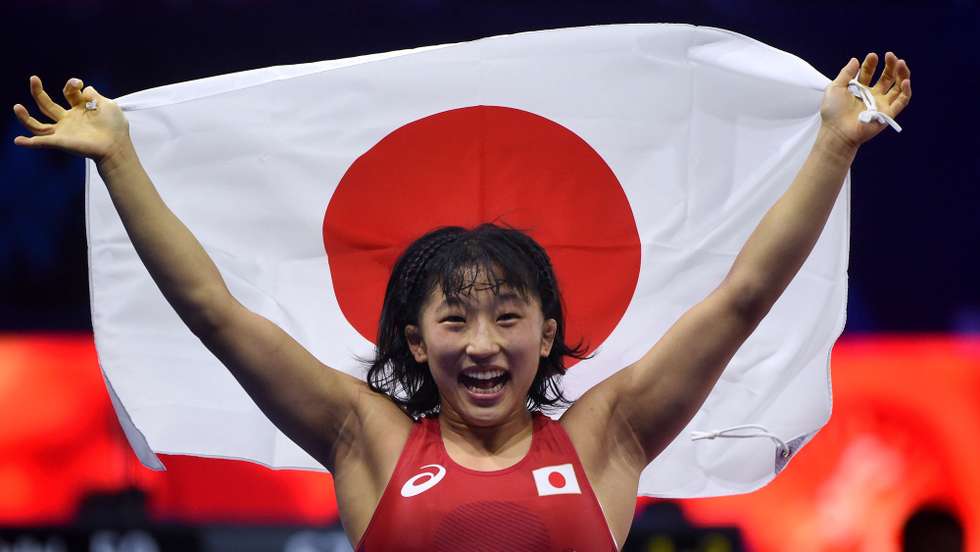 epa07119361 Yui Susaki of Japan reacts after she won against Mariya Stadnik of Azerbaijan in the final of the women's 50kg category of the Wrestling World Championships in Budapest, Hungary, 25 October 2018.  EPA/BALAZS CZAGANY HUNGARY OUT