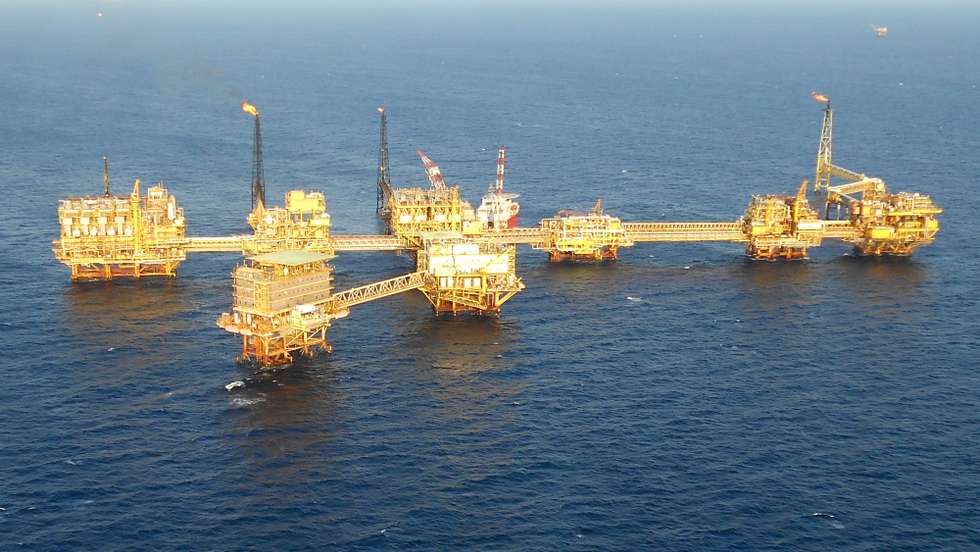epa09324828 (FILE) - An oil platform near the city of Minatitlan, Veracruz state, Mexico, 09 April 2016 (Issued 05 July 2021). The state-owned Petroleos Mexicanos (PEMEX) said that the gas leak and the fire that occurred at a facility in the Gulf of Mexico on 02 July were caused by an thunderstorm storm. 'According to weather reports, on 02 July, a thunderstorm with heavy rain occurred in the area of the Ku asset platforms, which caused the pneumatic pump gas turbocompression equipment necessary for the production of the wells to go out of operation.' the state oil company said in a statement.  EPA/Edgar Avila
