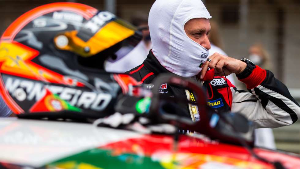 epa09305655 Portuguese driver Tiago Monteiro of ALL-INKL.DE MÃ¼nnich Motorsport team prepares for Race two of the WTCR (FIA World Touring Car Cup) Race of Portugal, at Autodromo do Estoril, Portugal, 27 June 2021.  EPA/JOSE SENA GOULAO