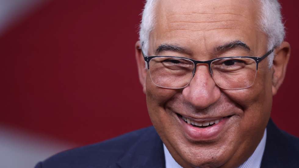 epa09644664 Portugal's Prime Minister Antonio Costa reacts as he arrives to attend a European Union Summit with all 27 EU leaders at The European Council Building in Brussels, Belgium, 16 December 2021. The quick spread of the coronavirus Omicron variant throughout Europe and elsewhere has added a sense of urgency to the summit, with leaders struggling to present a united, bloc-wide approach.  EPA/KENZO TRIBOUILLARD / POOL