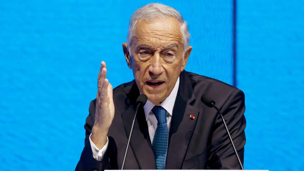 epa09747091 Portugal's President Marcelo Rebelo de Sousa delivers a speech during the High Level Segment session of the One Ocean Summit in Brest, France, 11 February 2022. The session seeks to raise the international community's ambitions to protect sea life, cut plastic pollution and tackle the impact of climate change.  EPA/LUDOVIC MARIN / POOL  MAXPPP OUT