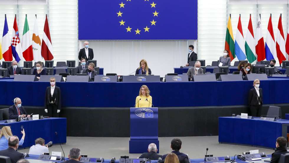 Eurodeputados pedem eleições europeias a 9 de maio – Observador