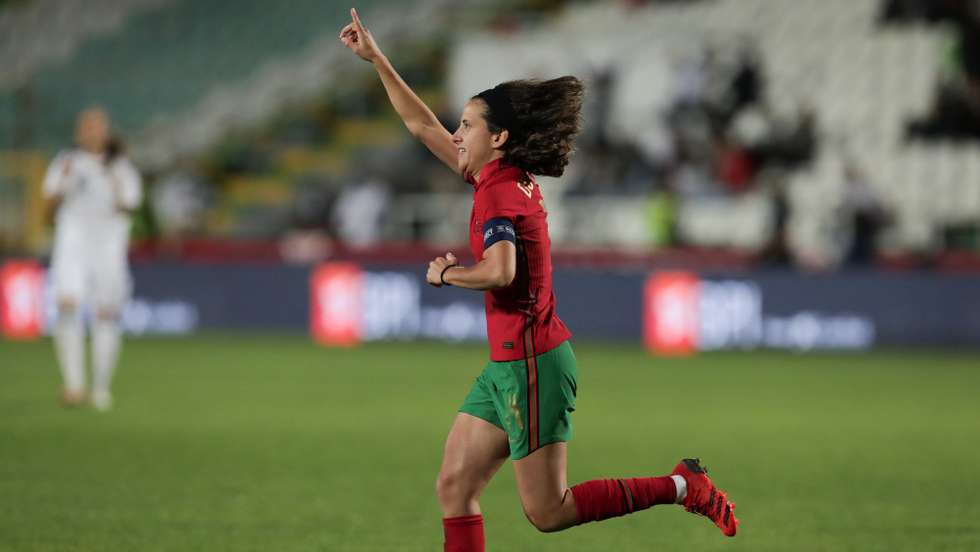 Portuguese soccer player Dolores Silva celebrates after scoring a goal against Serbia during their qualifying match to Women's World Championship, at the Bonfim stadium in Setubal, Portugal, 21th October 2021. TIAGO PETINGA/LUSA