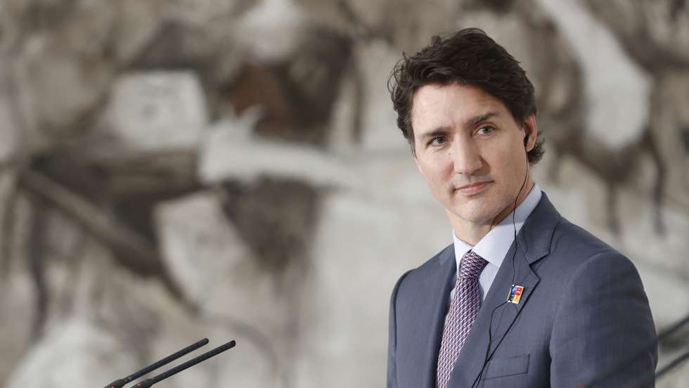 epa10043823 Canadian Prime Minister, Justin Trudeau, and Spanish counterpart, Pedro Sanchez (not pictured), deliver a press conference following their meeting held in the framework of NATO Summit, at La Moncloa Palace, in Madrid, Spain, 30 June 2022. Heads of State and Government from NATO's member countries and key partners are gathering in Madrid to discuss important issues facing the Alliance and endorse NATO's new Strategic Concept, the Organization said. Spain is hosting the 2022 NATO Summit coinciding with the 40th anniversary of its accession to NATO.  EPA/Mariscal