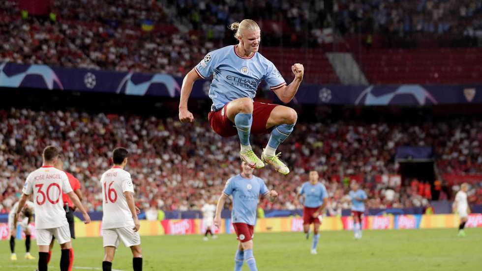Haaland foi o principal pesadelo numa noite para esquecer do Sevilha, que acabou goleado pelo Manchester City na primeira jornada da Champions