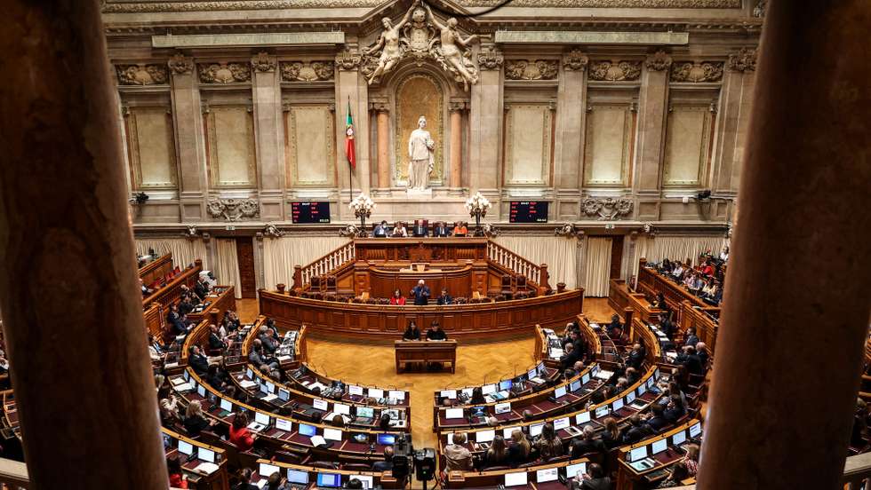 O primeiro-ministro, António Costa, intervém durante o debate preparatório do Conselho Europeu, na Assembleia da República, em Lisboa, 19 de outubro de 2022. CARLOS ALMEIDA/LUSA