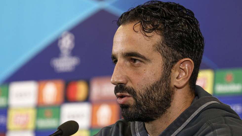 Sporting´s head coach Ruben Amorim attends a press conference at Alcochete Academy in Alcochete near Lisbon, Portugal, 31 October 2022. Sporting will face Eintracht Frankfurt in their UEFA Champion League group D soccer match on 01 November 2022. ANTONIO COTRIM/LUSA